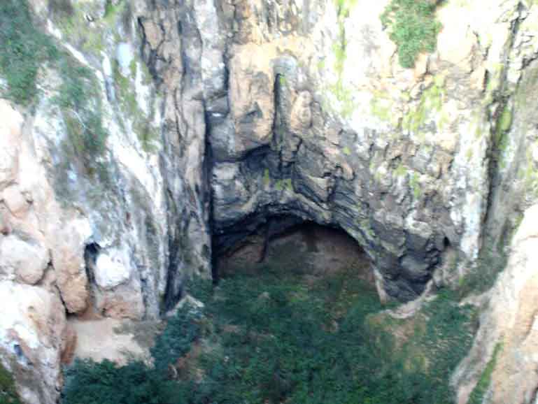 Cennet Cehennem Mağarası